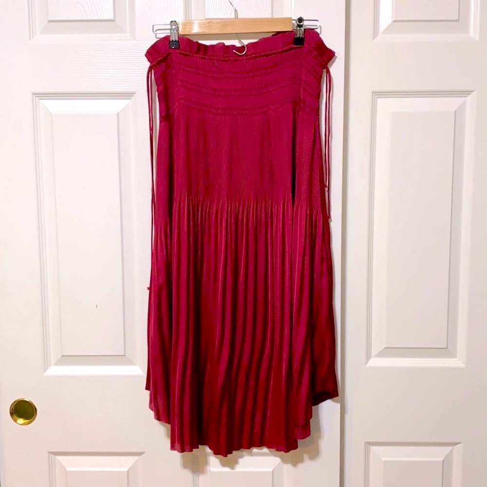 Rachel Zoe rose petal red midi pleated skirt